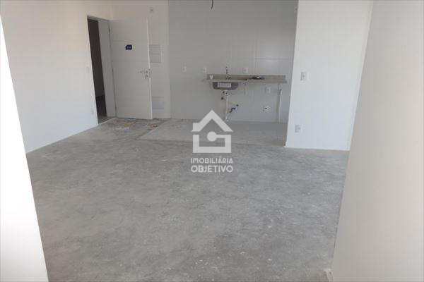 Apartamento à venda com 3 quartos, 96m² - Foto 11