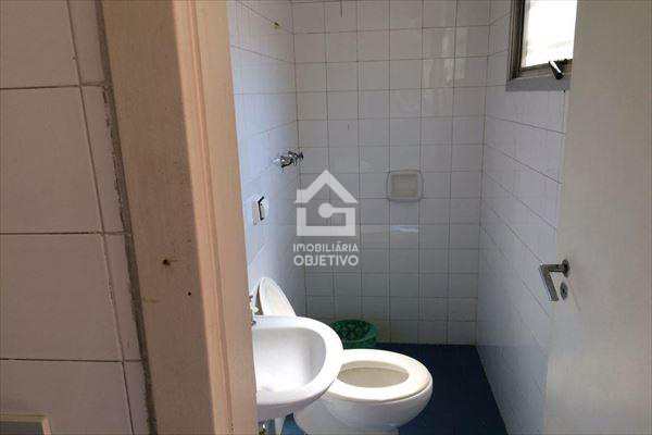 Casa à venda com 3 quartos, 169m² - Foto 13