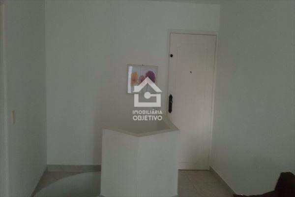 Apartamento à venda com 2 quartos, 85m² - Foto 3