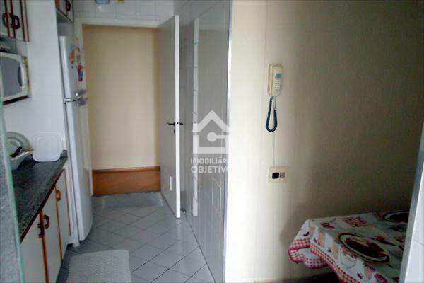 Apartamento à venda com 3 quartos, 71m² - Foto 8