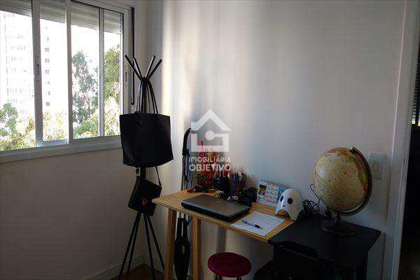 Apartamento à venda com 2 quartos, 70m² - Foto 14