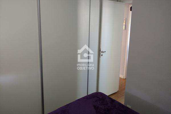 Apartamento à venda com 2 quartos, 70m² - Foto 9