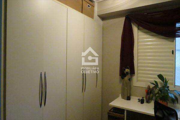 Apartamento à venda com 3 quartos, 95m² - Foto 13