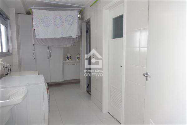 Apartamento à venda com 3 quartos, 174m² - Foto 13