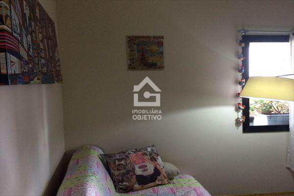 Apartamento à venda com 2 quartos, 70m² - Foto 22