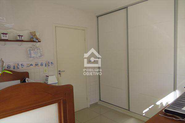 Casa de Condomínio à venda com 3 quartos, 215m² - Foto 10