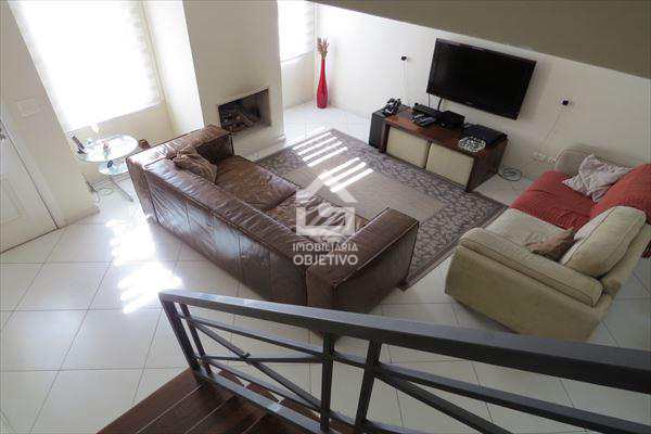 Casa de Condomínio à venda com 3 quartos, 215m² - Foto 4