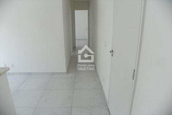 Apartamento à venda com 2 quartos, 43m² - Foto 2