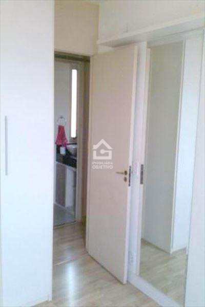 Apartamento à venda com 3 quartos, 59m² - Foto 2