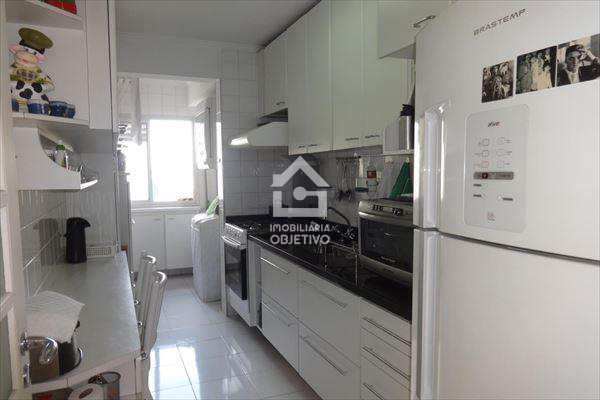 Apartamento à venda com 3 quartos, 69m² - Foto 4