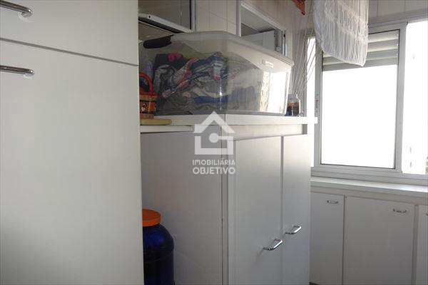 Apartamento à venda com 3 quartos, 69m² - Foto 18