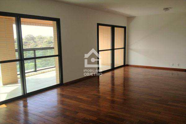 Apartamento para alugar com 4 quartos, 160m² - Foto 1