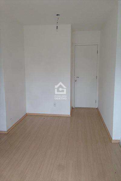 Apartamento à venda com 2 quartos, 56m² - Foto 3