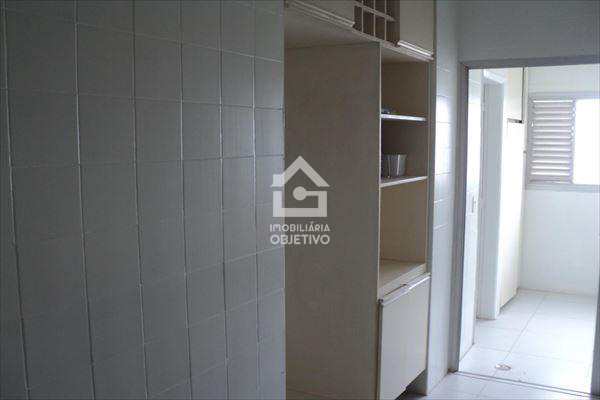 Apartamento à venda com 2 quartos, 70m² - Foto 6