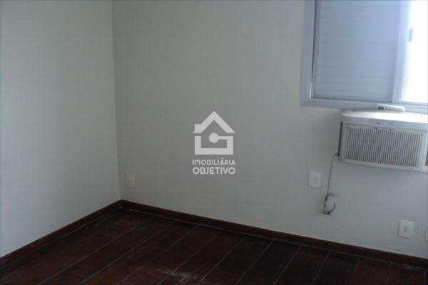 Apartamento à venda com 2 quartos, 70m² - Foto 11