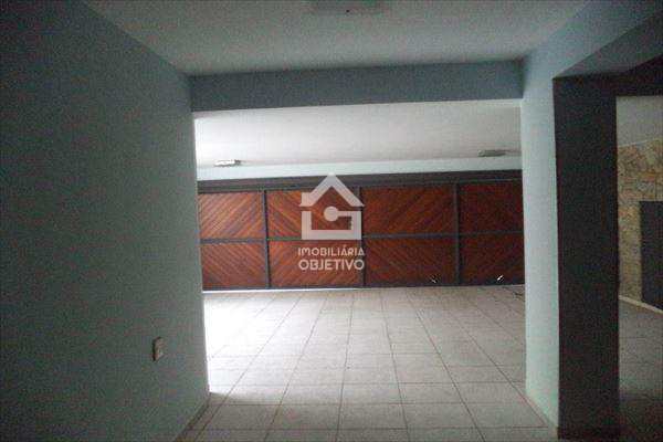 Casa à venda com 4 quartos, 793m² - Foto 2