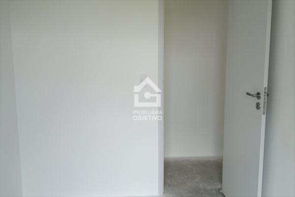 Apartamento à venda com 2 quartos, 61m² - Foto 8