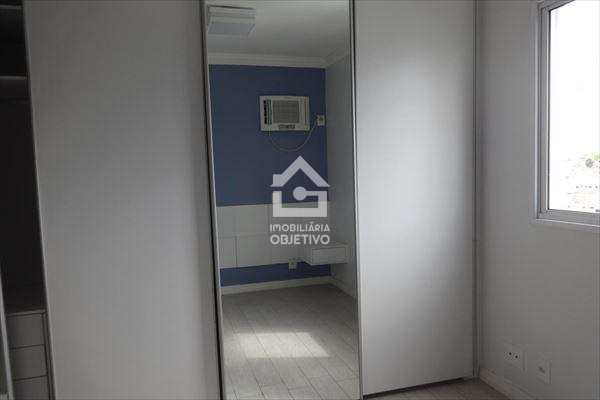 Apartamento à venda com 2 quartos, 63m² - Foto 11