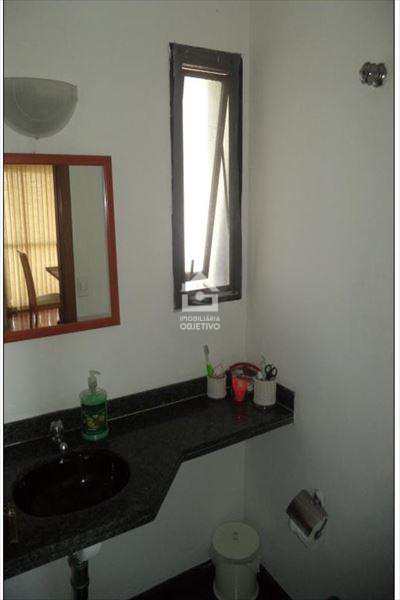 Apartamento para alugar com 3 quartos, 160m² - Foto 14