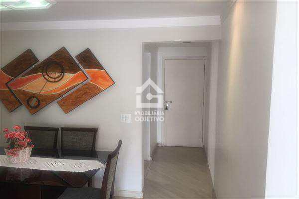 Apartamento à venda com 3 quartos, 68m² - Foto 3