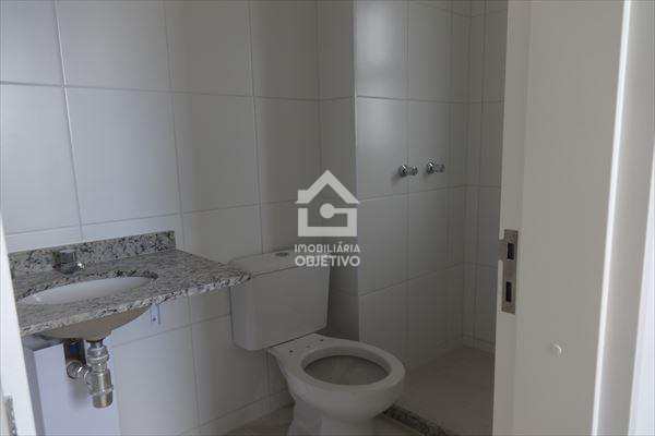 Apartamento à venda com 2 quartos, 65m² - Foto 8