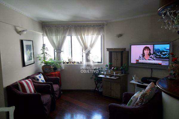 Apartamento à venda com 3 quartos, 75m² - Foto 2