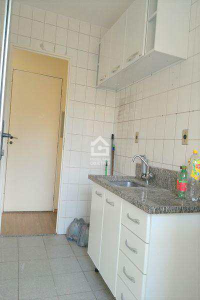 Apartamento à venda com 2 quartos, 50m² - Foto 14