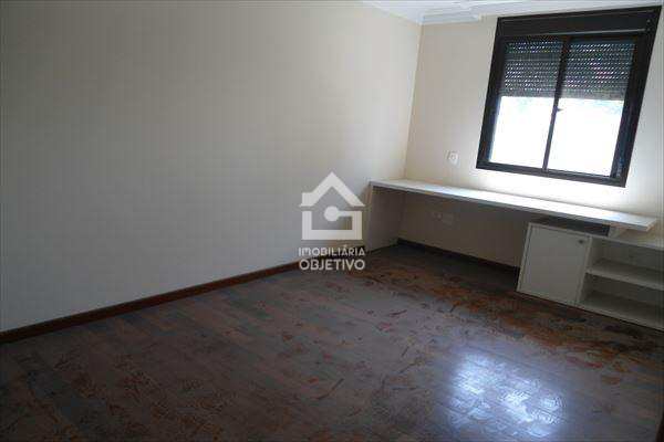 Apartamento à venda com 3 quartos, 180m² - Foto 4