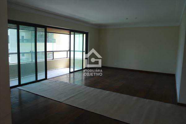 Apartamento à venda com 3 quartos, 180m² - Foto 1