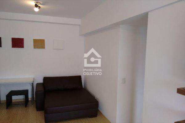 Apartamento à venda com 2 quartos, 72m² - Foto 12