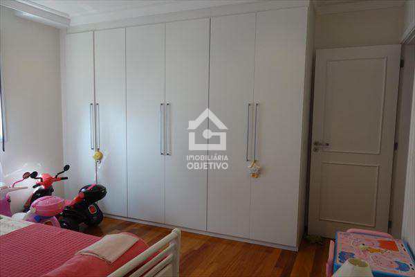 Apartamento à venda com 4 quartos, 236m² - Foto 19