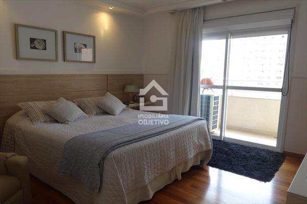 Apartamento à venda com 4 quartos, 236m² - Foto 31