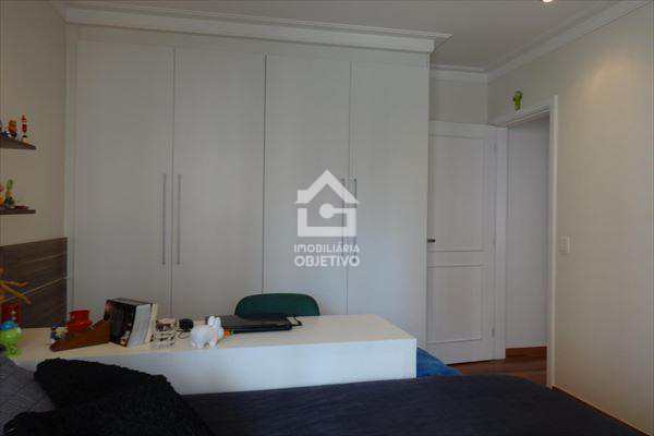 Apartamento à venda com 4 quartos, 236m² - Foto 24