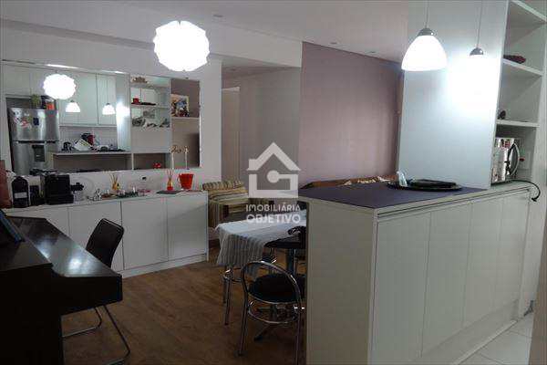 Apartamento à venda com 3 quartos, 103m² - Foto 1