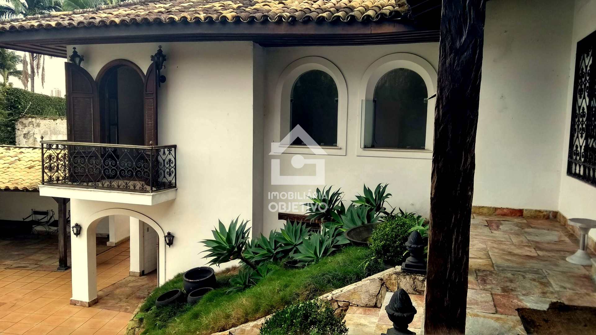 Casa à venda e aluguel com 4 quartos, 650m² - Foto 6