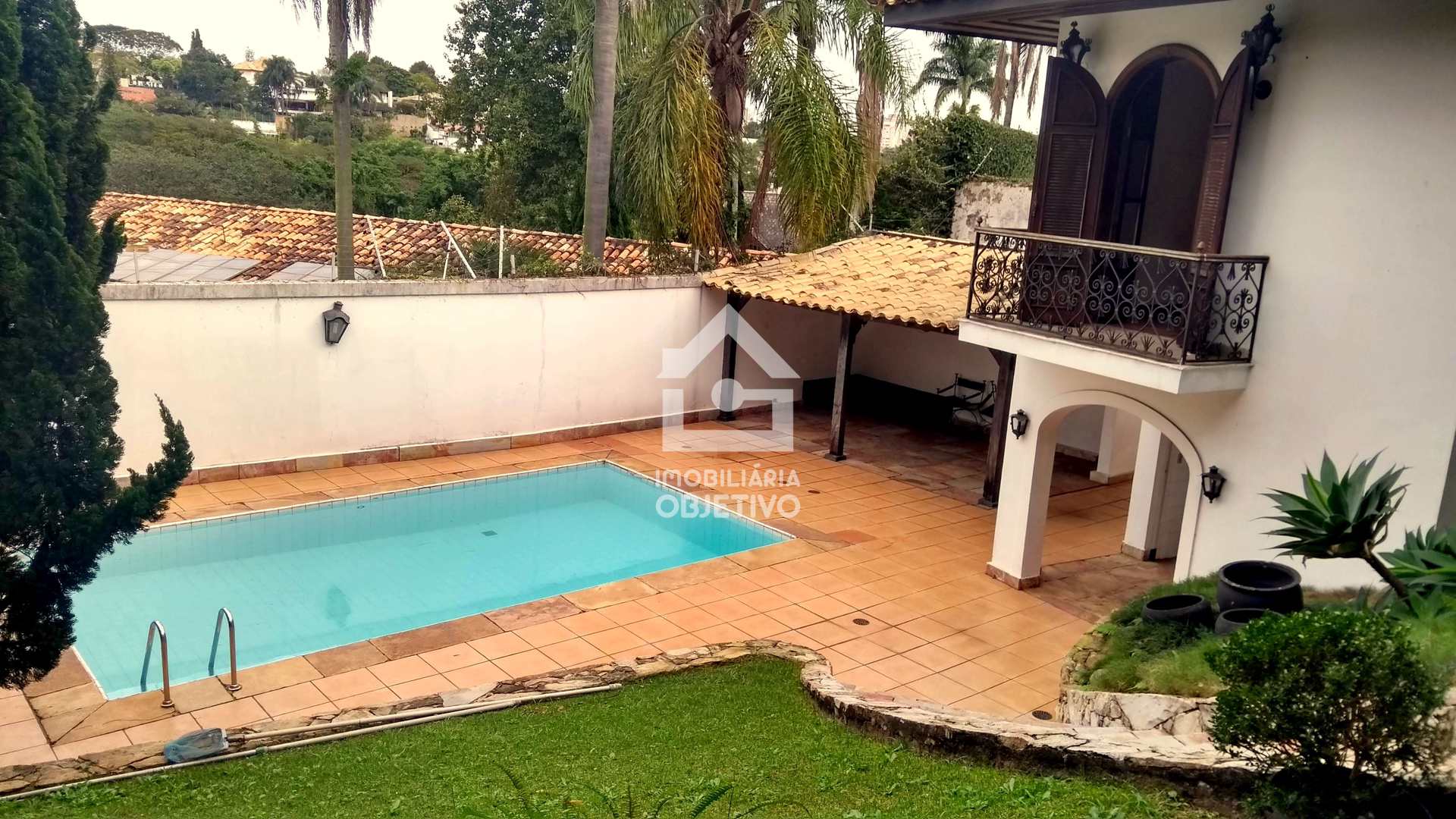 Casa à venda e aluguel com 4 quartos, 650m² - Foto 5