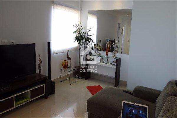 Apartamento à venda com 2 quartos, 60m² - Foto 3