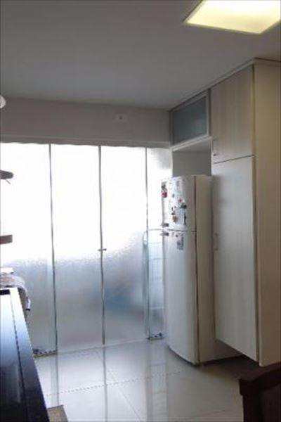 Apartamento à venda com 2 quartos, 60m² - Foto 7