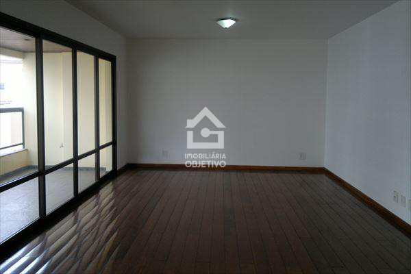 Apartamento à venda com 4 quartos, 193m² - Foto 3