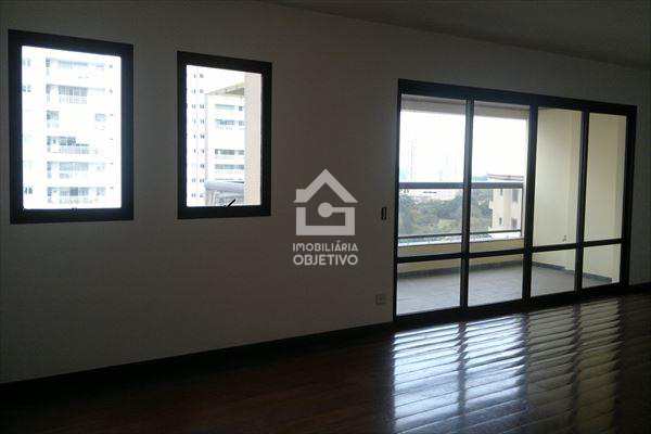 Apartamento à venda com 4 quartos, 193m² - Foto 1