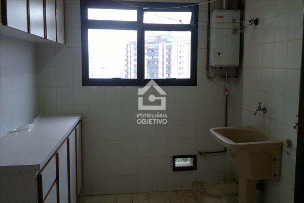 Apartamento à venda com 4 quartos, 193m² - Foto 10