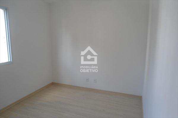 Apartamento à venda com 2 quartos, 68m² - Foto 5