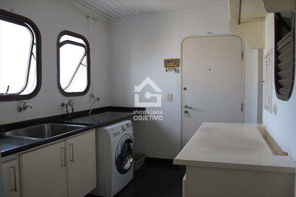 Apartamento à venda com 3 quartos, 178m² - Foto 12