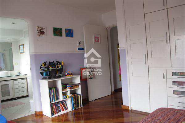 Apartamento à venda com 3 quartos, 178m² - Foto 15