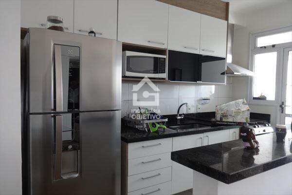 Apartamento à venda com 2 quartos, 64m² - Foto 1