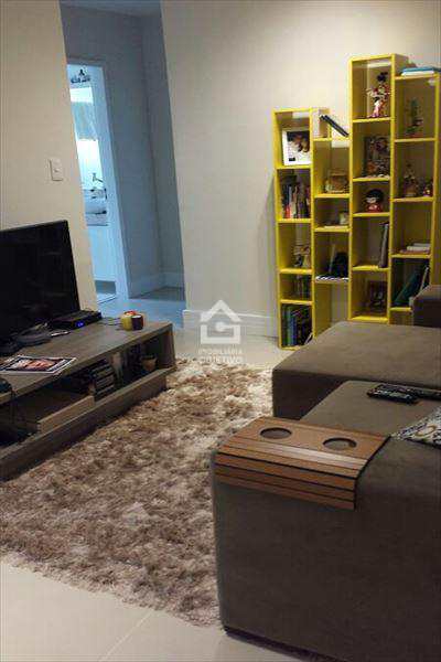 Apartamento à venda com 2 quartos, 75m² - Foto 1