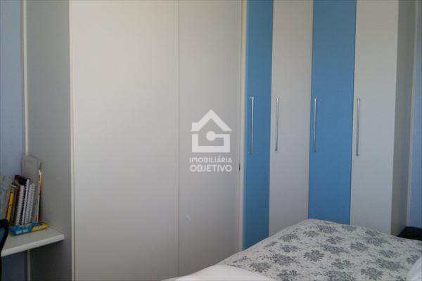 Apartamento à venda com 2 quartos, 64m² - Foto 11