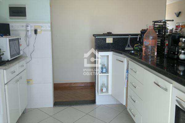 Apartamento à venda com 2 quartos, 64m² - Foto 8