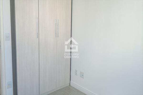 Apartamento à venda com 2 quartos, 69m² - Foto 11