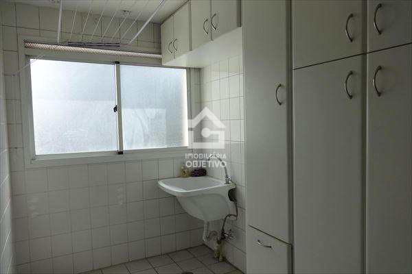 Apartamento à venda com 2 quartos, 63m² - Foto 12